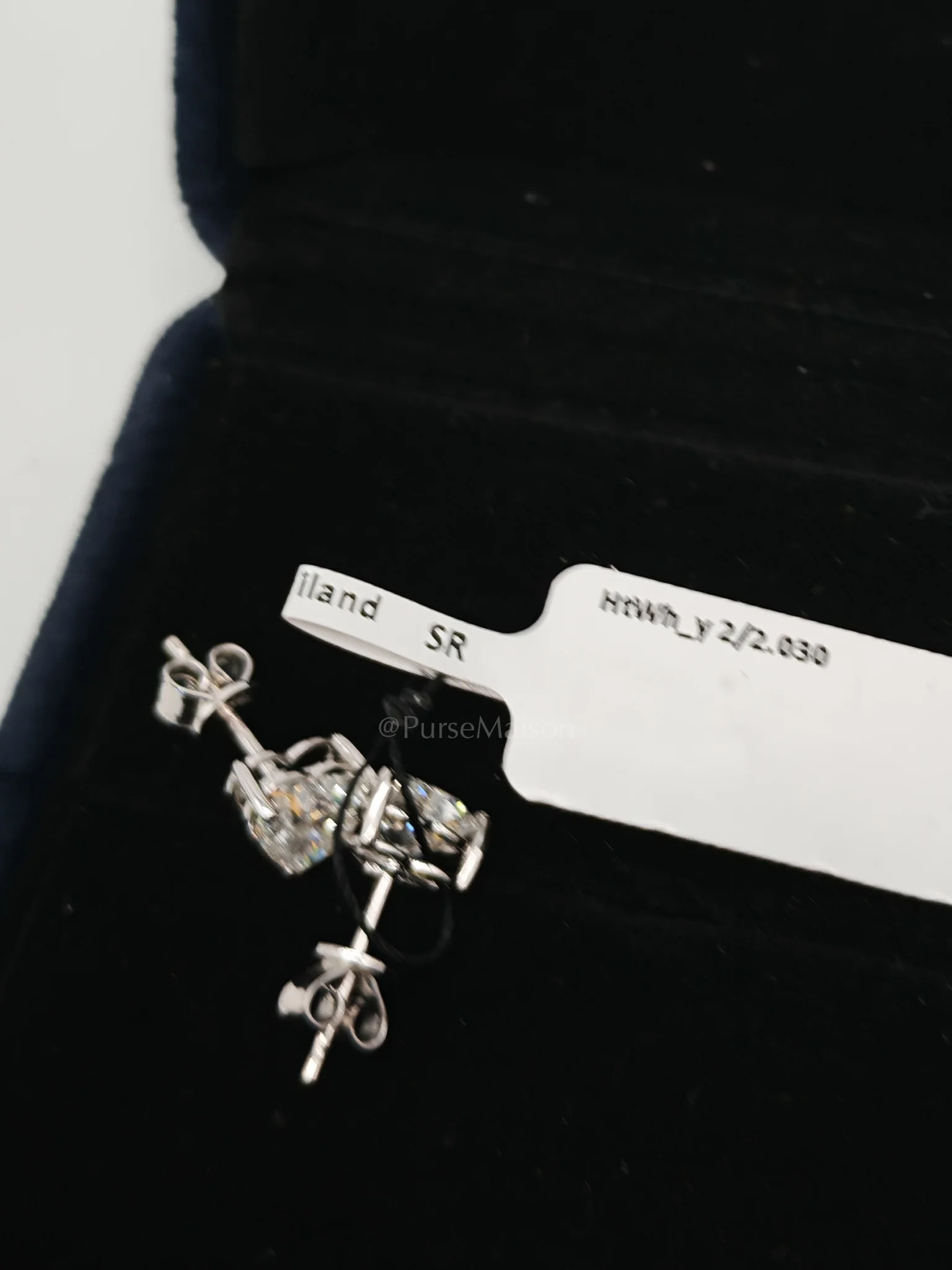 Diamond 18k 1.73gms 2.03cts VS1 to VVS1 (Clarity) E to H (Color) Natural Diamond White Gold Earrings - Image 8