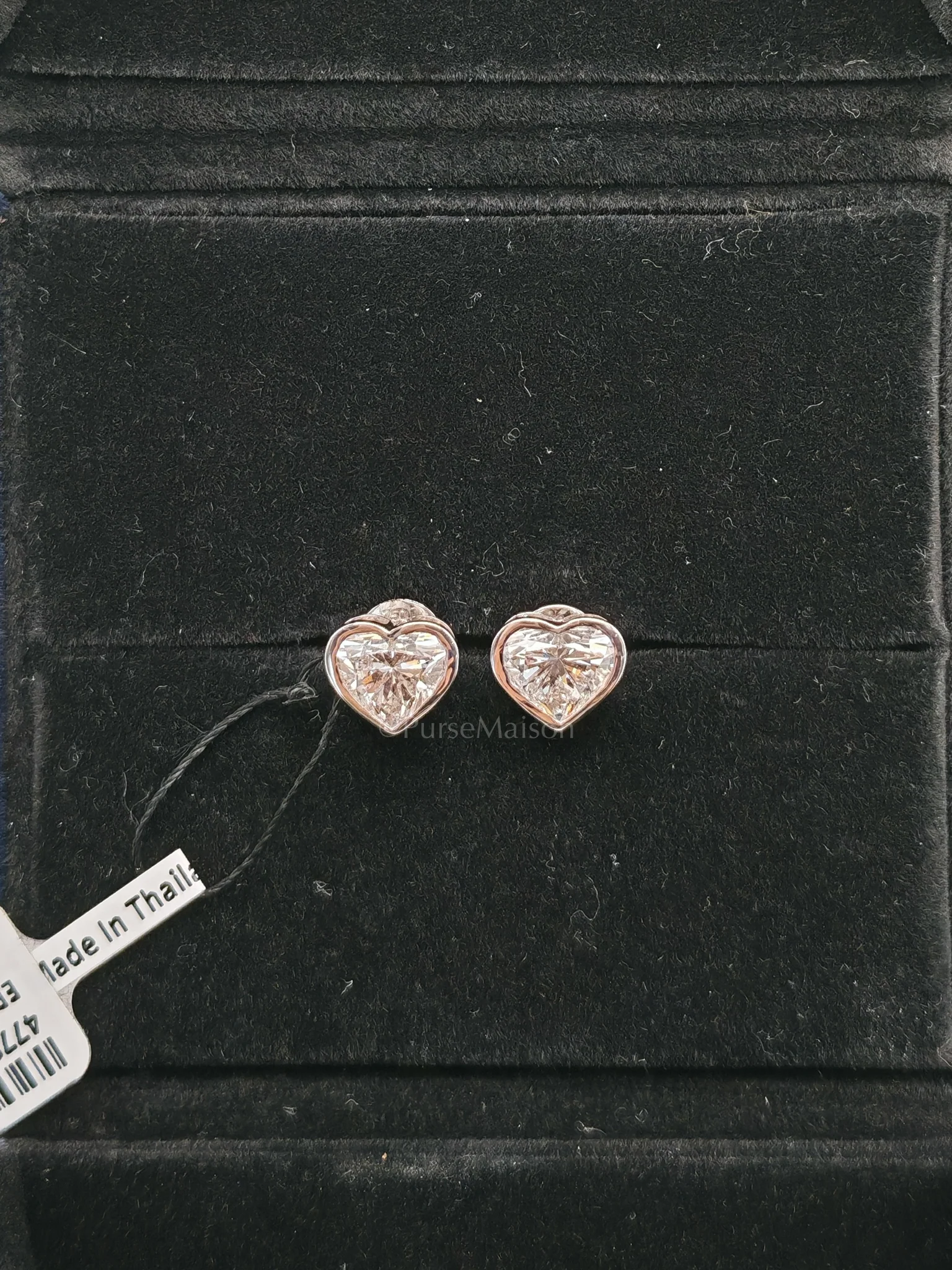 Diamond 18k 2.06gms 2.03cts VS1 to VVS1 (Clarity) E to H (Color) Natural Diamond White Gold Earrings