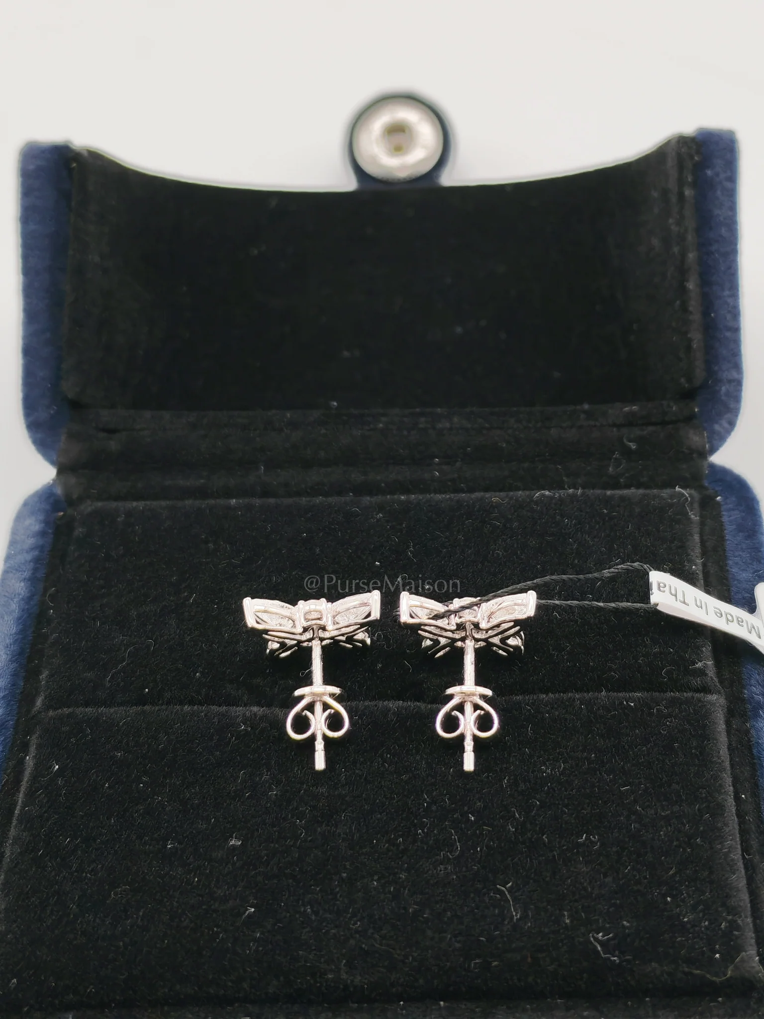 Diamond 18k 2.07gms 1.407cts VS1 to VVS1 (Clarity) E to H (Color) Natural Diamond White Gold Earrings - Image 3