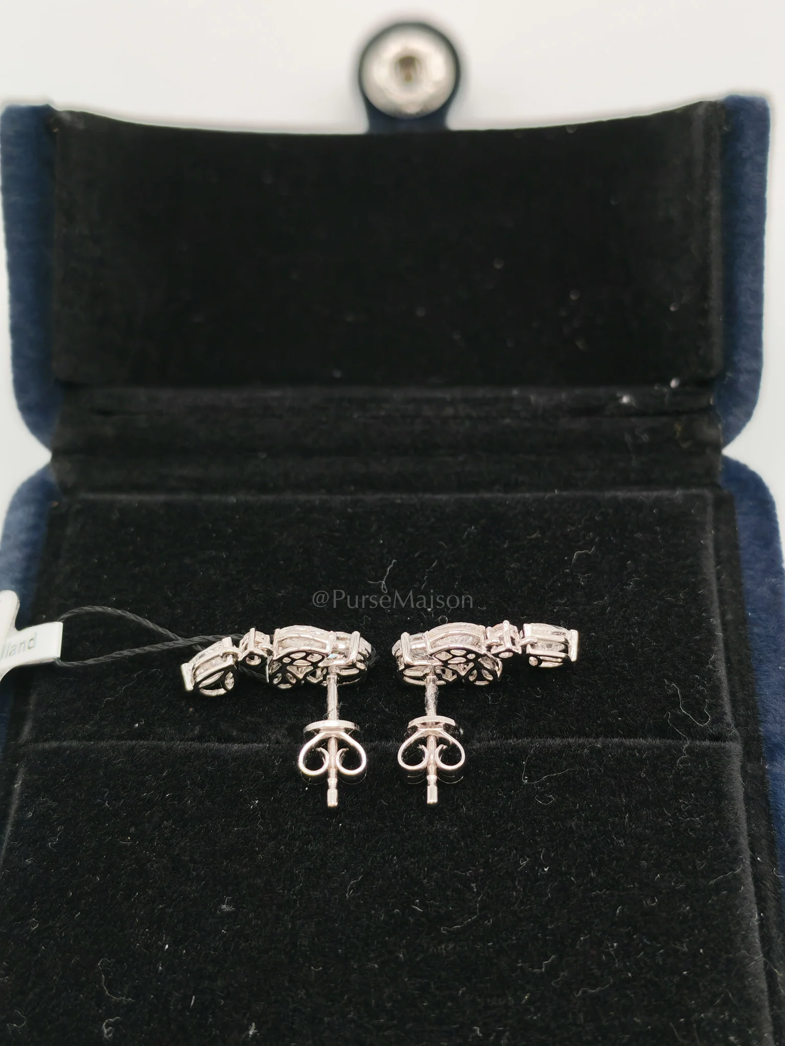 Diamond 18K 2.33gms 2.16cts VS1 to VVS1 (Clarity) E to H (Color) Natural Diamond White Gold Earrings - Image 3