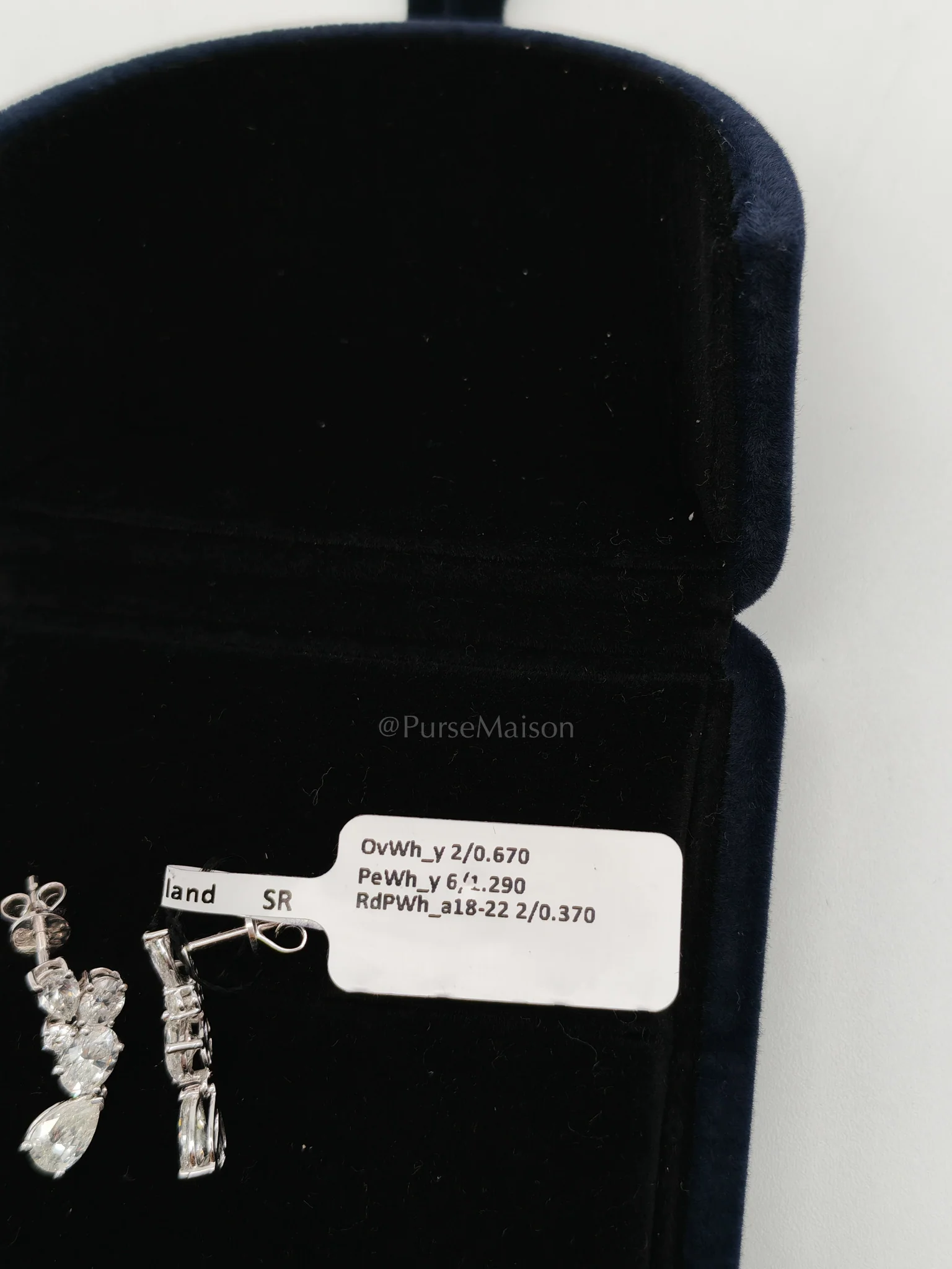 Diamond 18K 2.33gms 2.33cts VS1 to VVS1 (Clarity) E to H (Color) Natural Diamond White Gold Earrings - Image 7