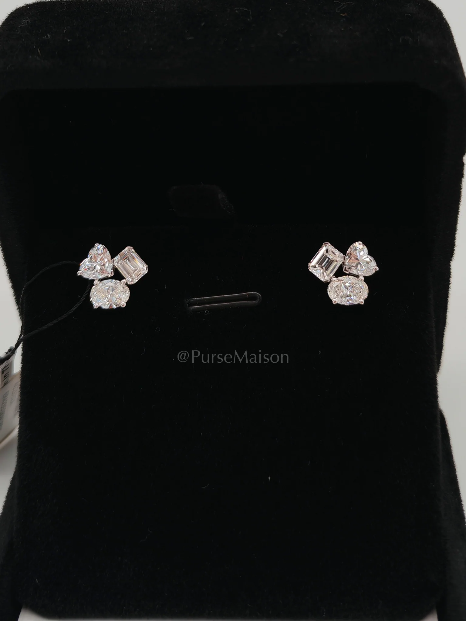 Diamond 18k 2.4gms. 2.86cts. VS1 to VVS1 (Clarity) E to H (Color) Natural Diamond White Gold Earrings - Image 2