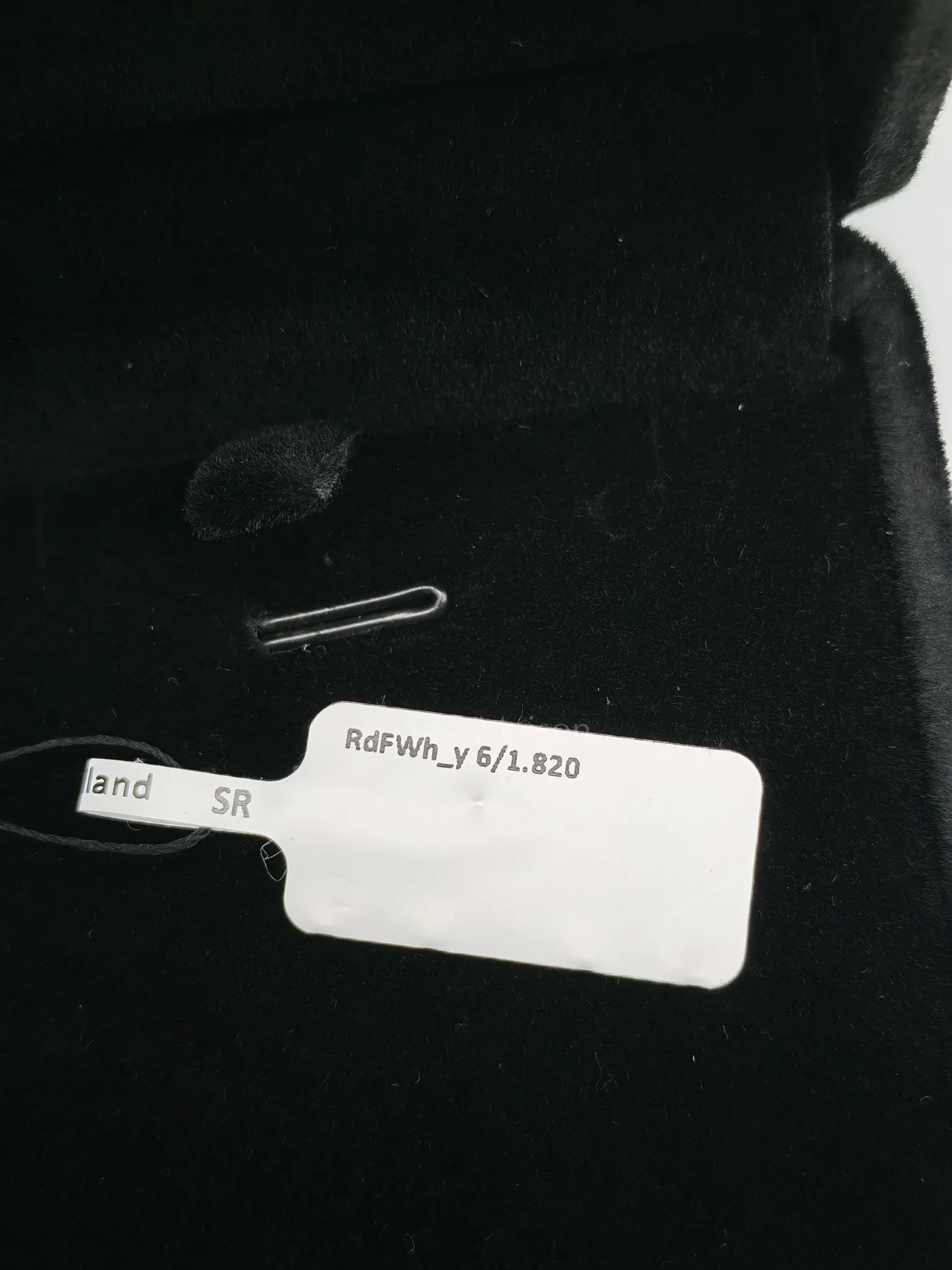 Diamond 18k 2.75gms 1.82cts VS1 to VVS1 (Clarity) E to H (Color) Natural Diamond White Gold Earrings - Image 8