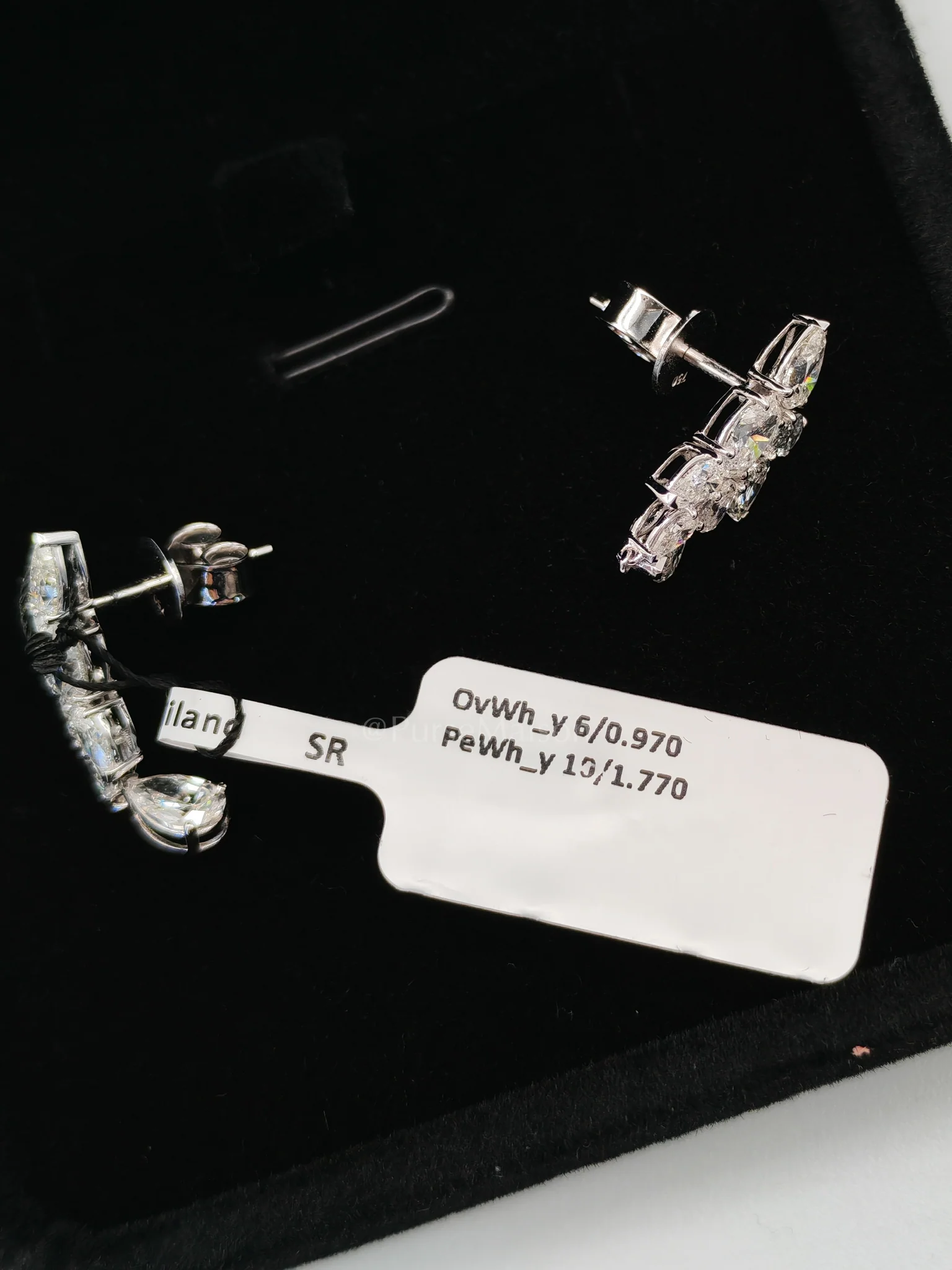Diamond 18k 2.76gms. 2.76gms 2.74cts VS1 to VVS1 (Clarity) E to H (Color) Natural Diamond White Gold Earrings - Image 7