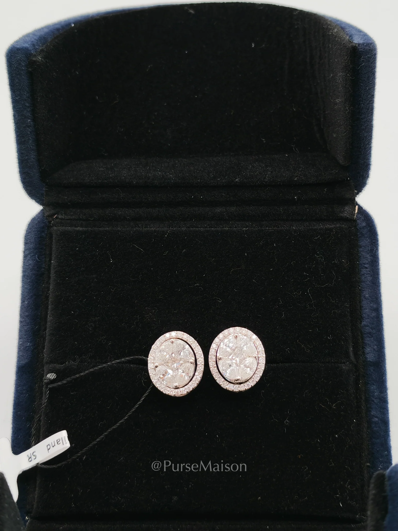 Diamond 18k 3.78gms 1.72cts VS1 to VVS1 (Clarity) E to H (Color) Natural Diamond White Gold Earrings - Image 2