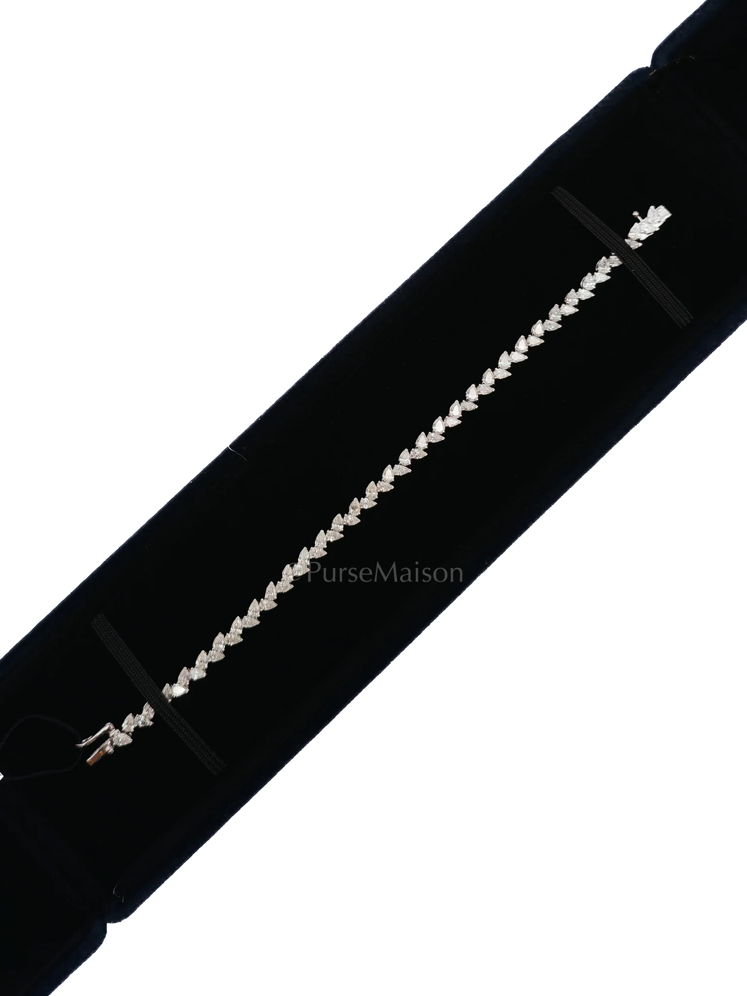 Diamond 18k 8.62gms. 6.02cts. VS1 to VVS1 (Clarity) E to H (Color) Natural Diamond White Gold Tennis Bracelet (17 cm)