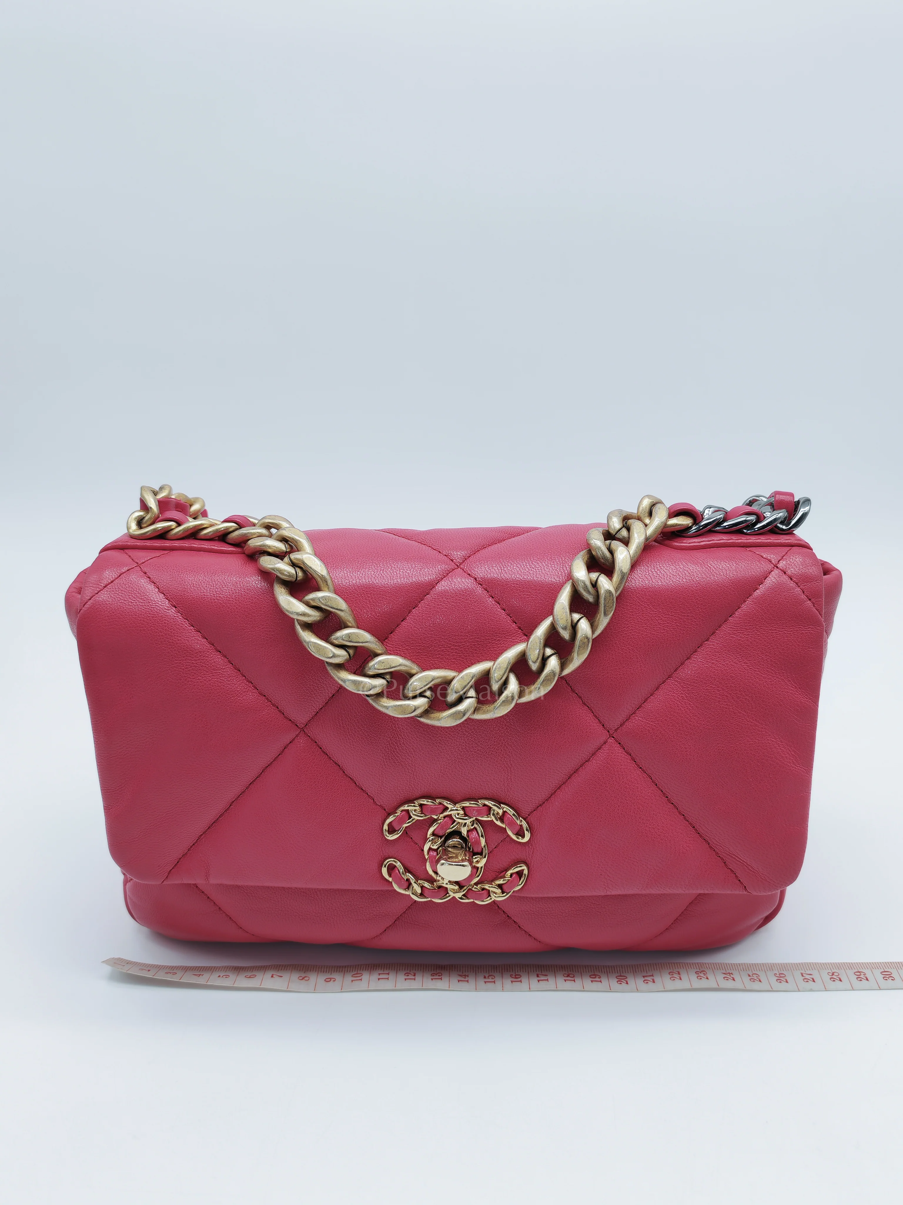 Chanel 19 Small in Dark Pink Quilted Goatskin Leather Mixed Hardware Series 30 - Image 19