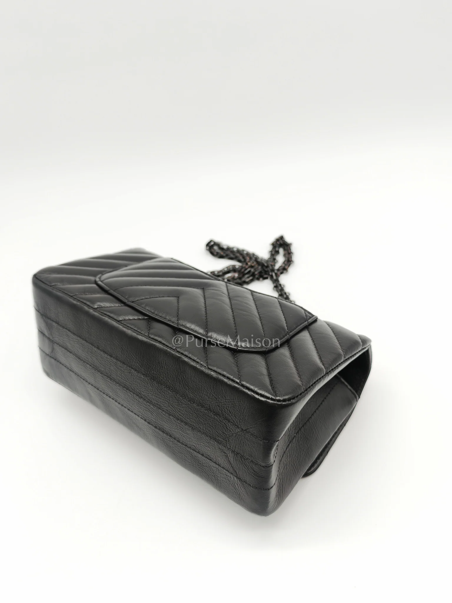 Chanel 20A Mini Reissue Mademoiselle Flap 2.55 in Chevron Aged Calfskin Leather So Black Hardware (Series 30) - Image 11