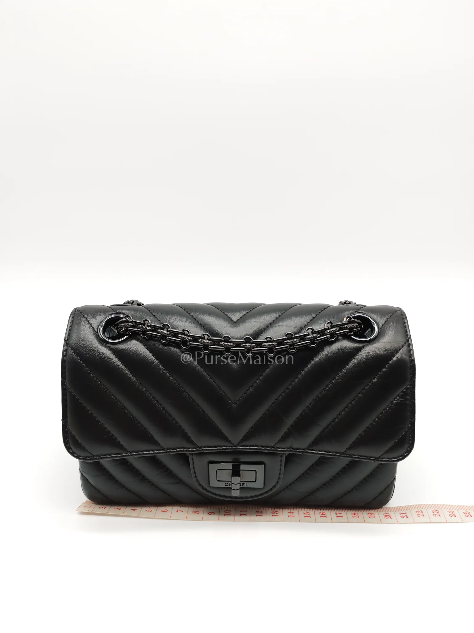 Chanel 20A Mini Reissue Mademoiselle Flap 2.55 in Chevron Aged Calfskin Leather So Black Hardware (Series 30) - Image 23