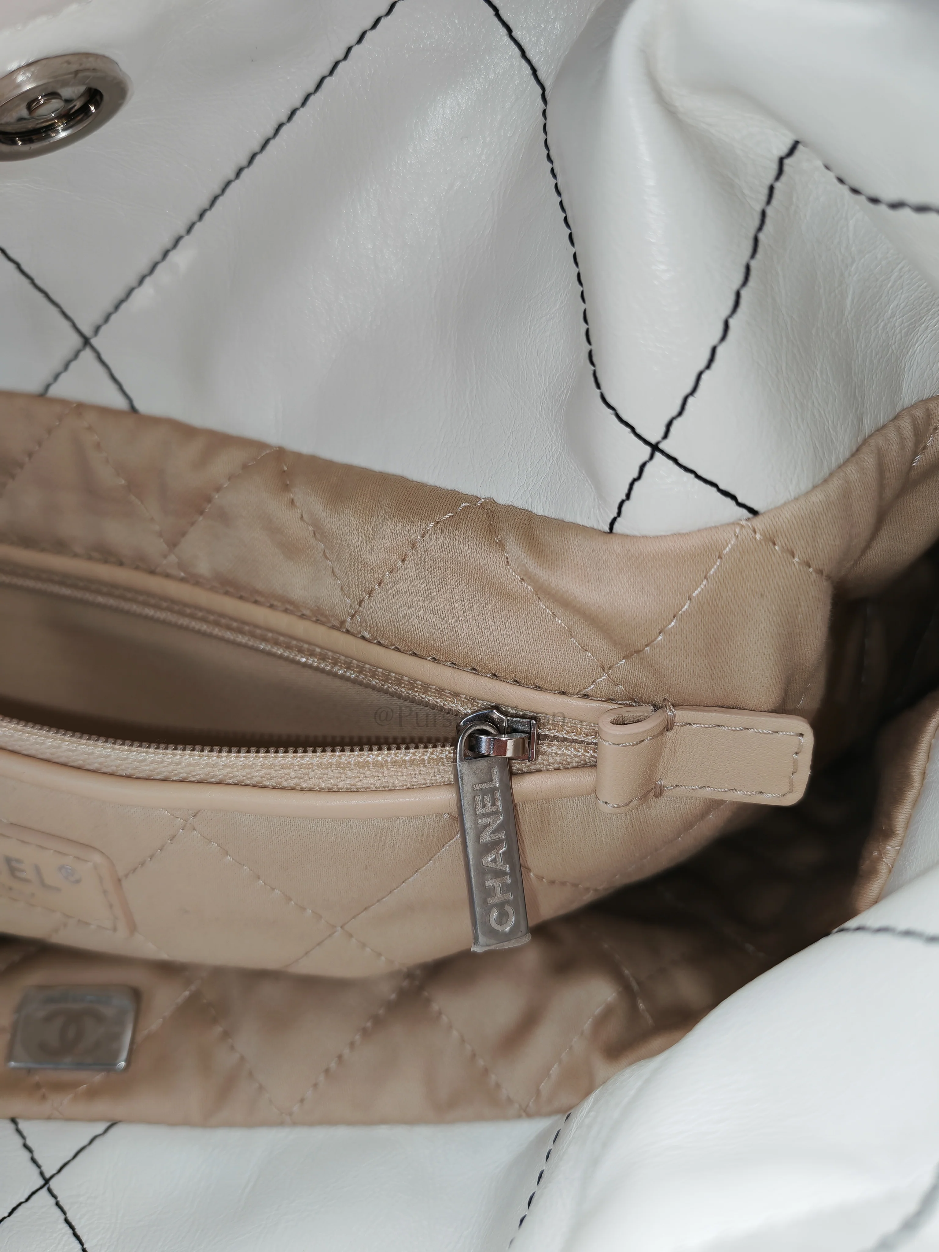 Chanel 22 in White Quilted Calfskin Leather & Silver Hardware Microchip - Image 25