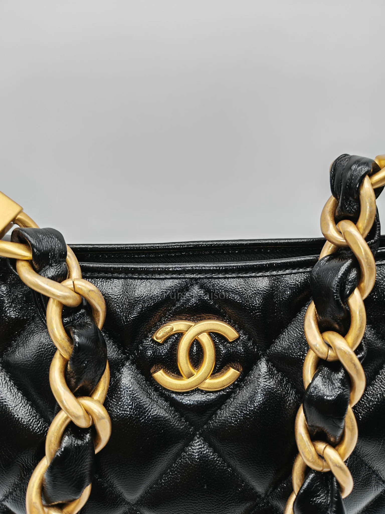 Chanel 24A Hobo Bag in Black Lambskin Leather & Aged Gold Hardware Microchip - Image 15