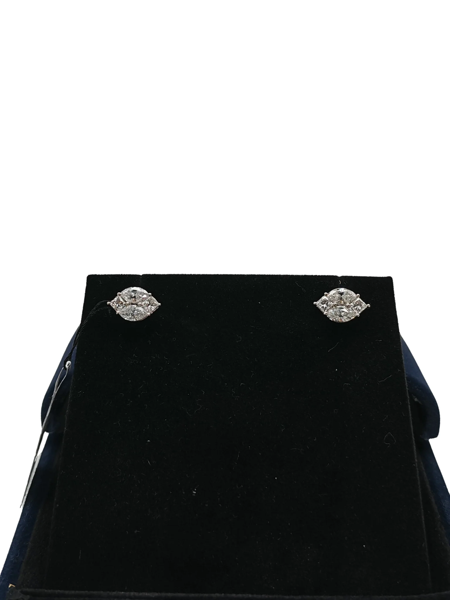 Diamond 18k 1.98gms 1.726cts VS1 to VVS1 (Clarity) E to H (Color) Natural Diamond White Gold Stud Earrings