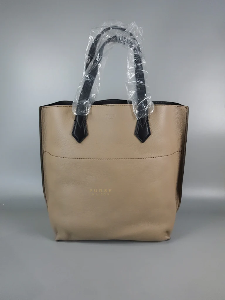 Fendi All In Shopping Tote Bag in Light Taupe