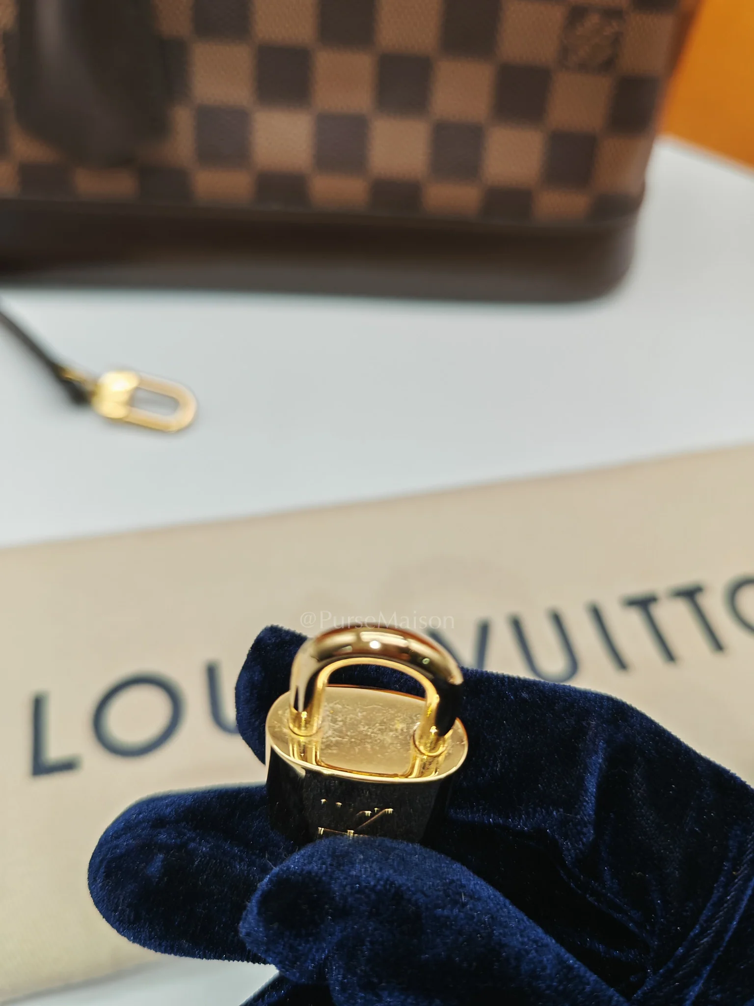 Louis Vuitton Alma BB in Damier Ebene Canvas (Microchip) - Image 26