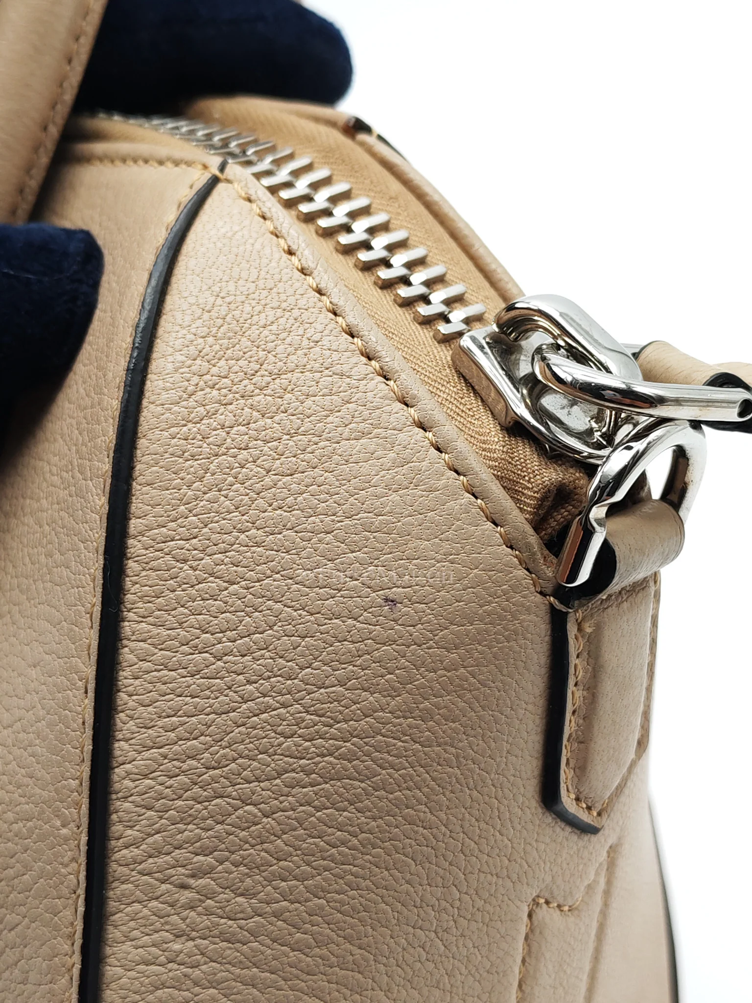 Givenchy Antigona Mini In Nude Goatskin Leather & Silver Hardware - Image 16