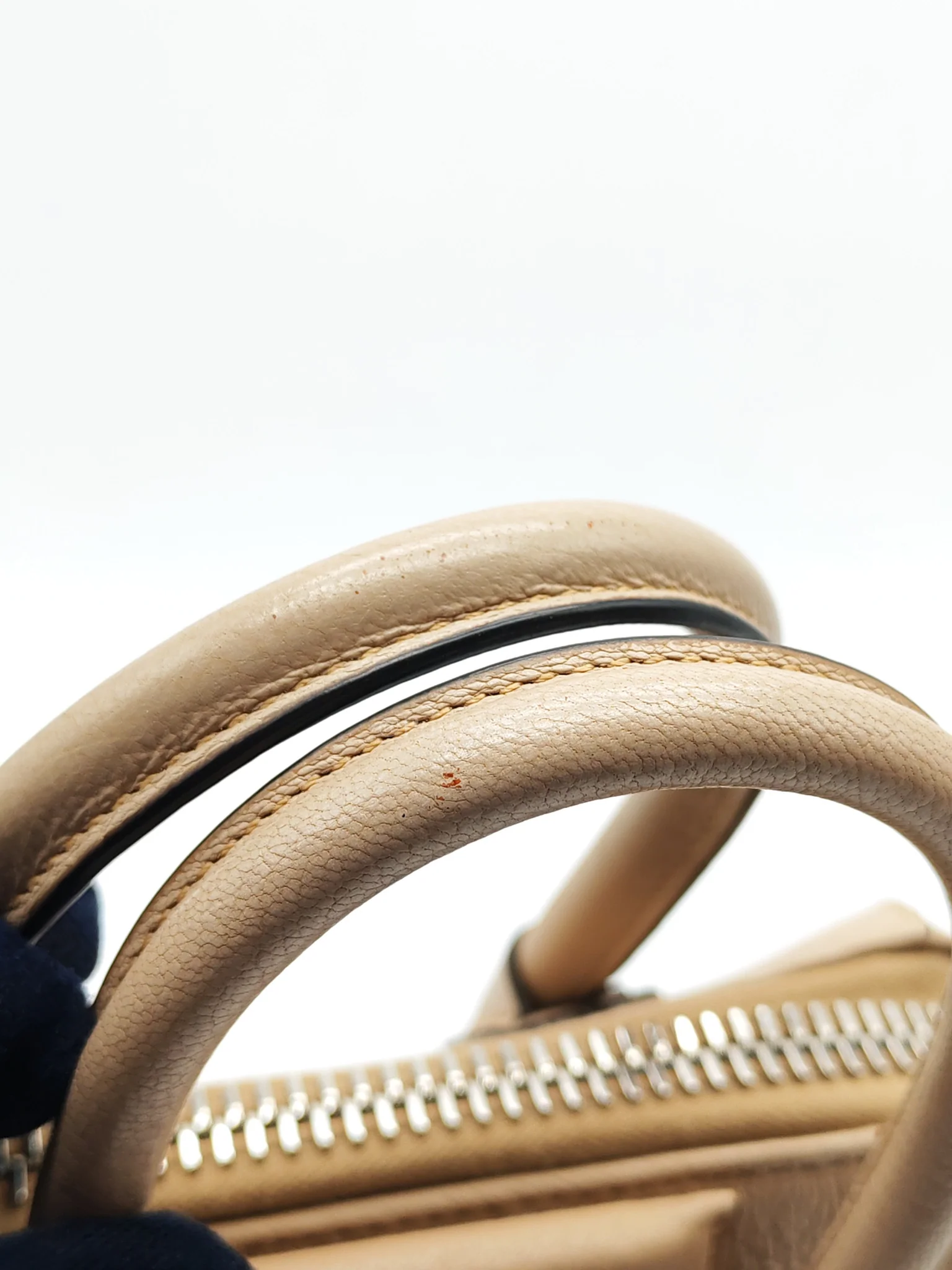Givenchy Antigona Mini In Nude Goatskin Leather & Silver Hardware - Image 21