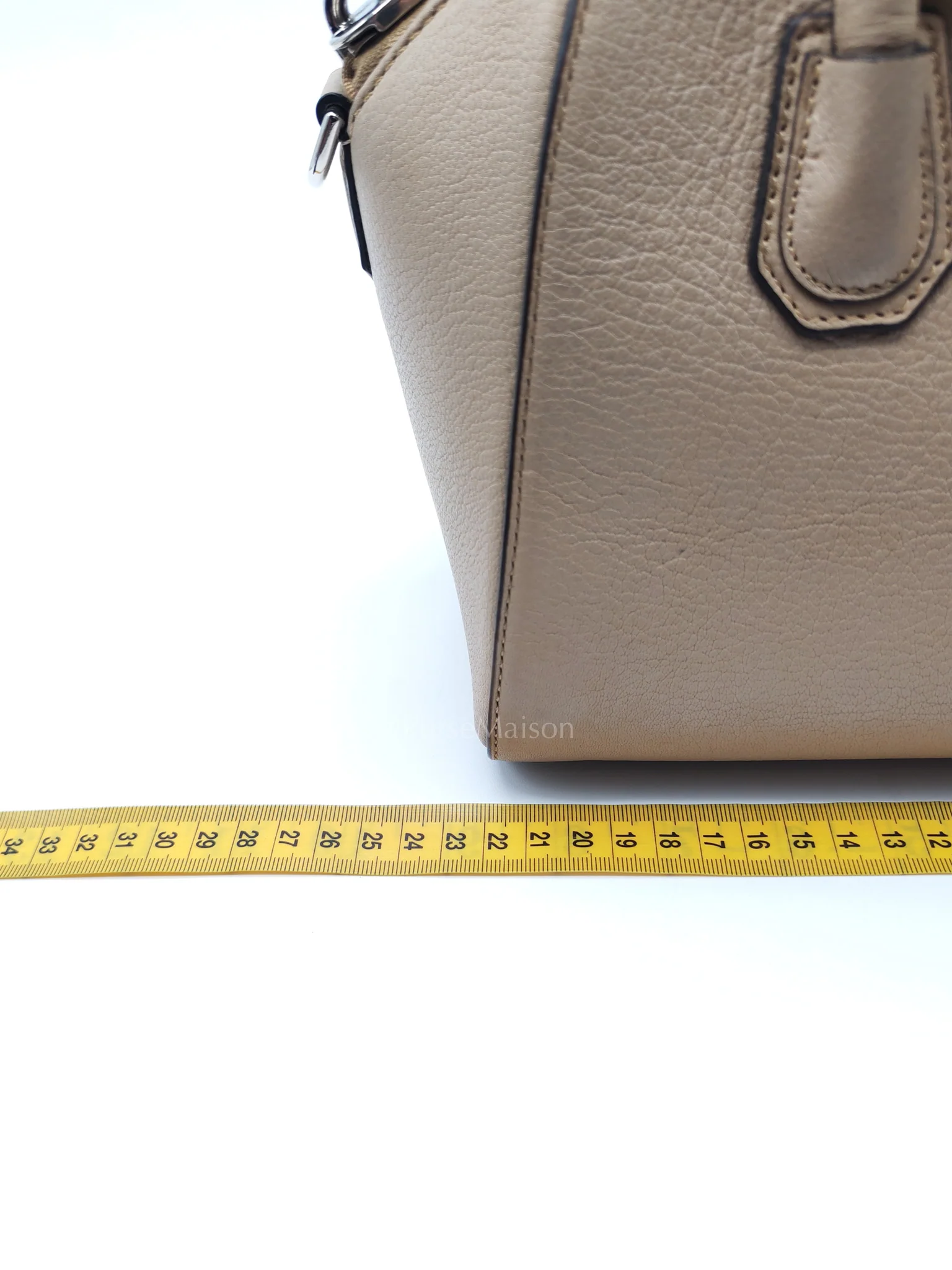 Givenchy Antigona Mini In Nude Goatskin Leather & Silver Hardware - Image 40