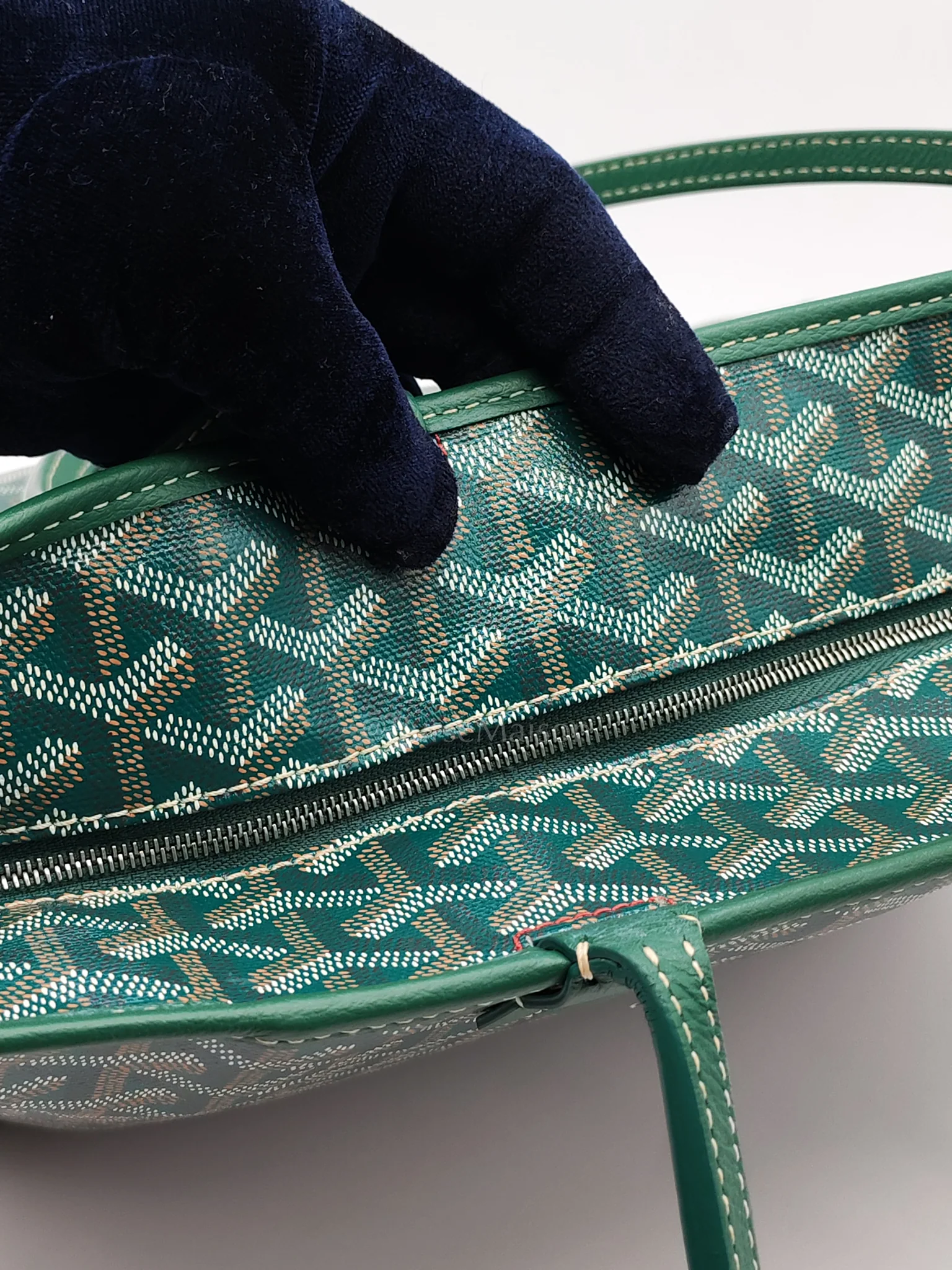 Goyard Artois PM in Green Goyardine Canvas Tote Bag - Image 23