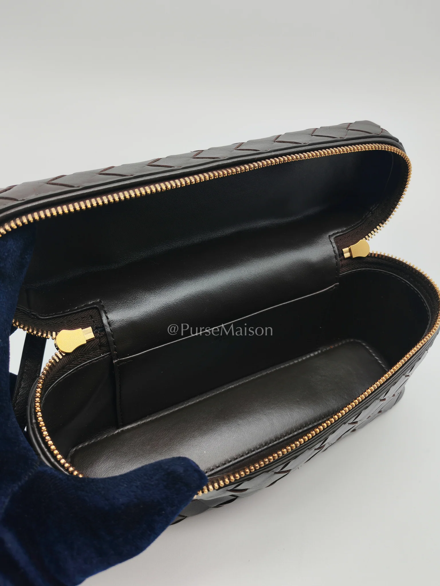 Bottega Veneta Bang Bang Vanity Case Fondant Intrecciato Weave Leather Crossbody Bag - Image 22