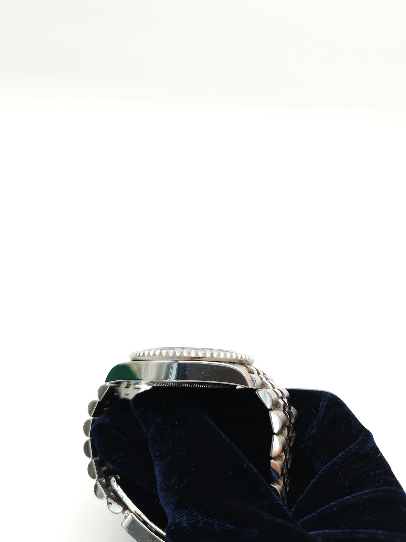 Rolex "Bat Girl" GMT-Master II Oyster Perpetual Date Jubilee Silver Stainless Steel Strap Year 2022 (Reference Number: 126710BLNR) - Image 16