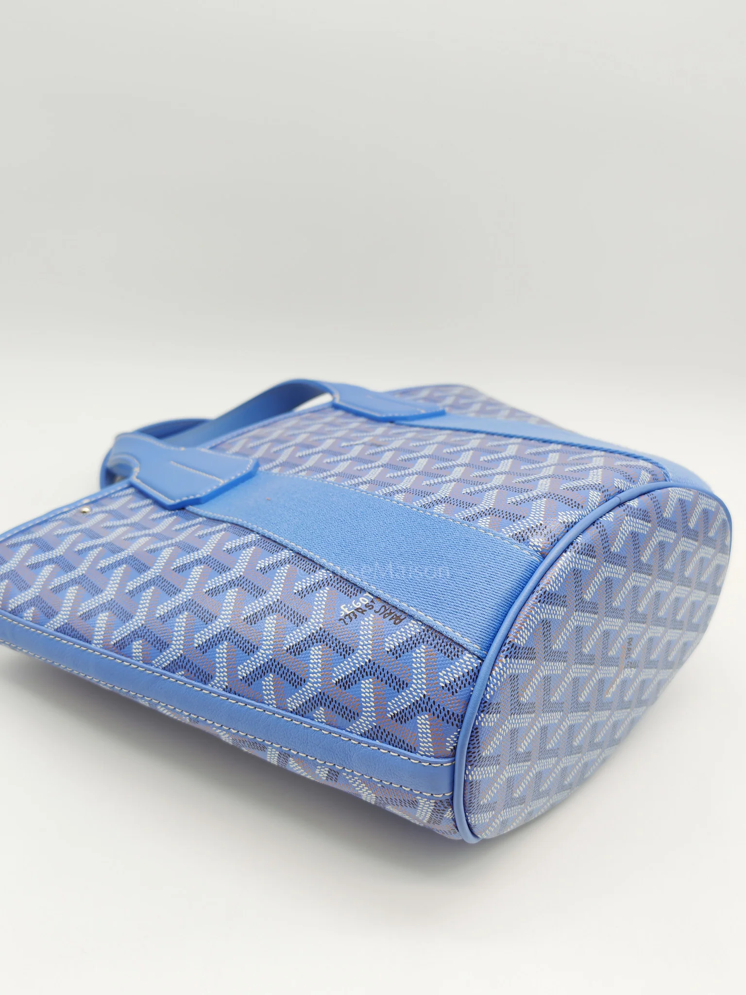 Goyard Belharra PM Tote Bag in Iris Goyardine Canvas - Image 9