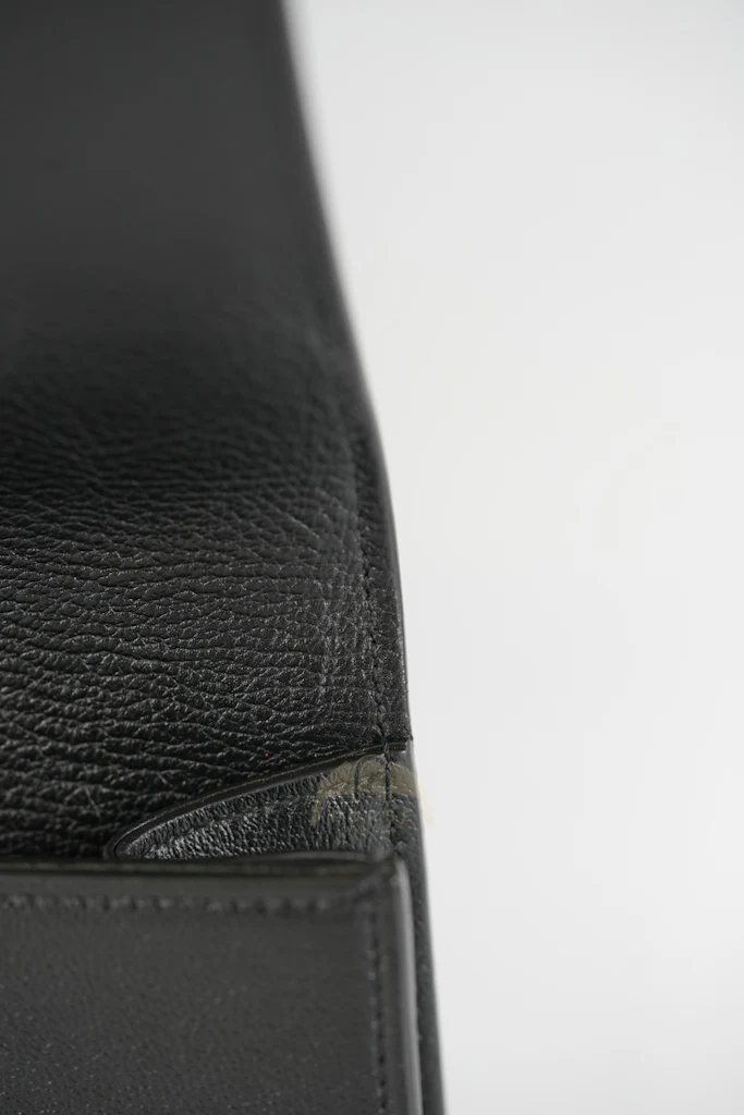 Yves Saint Laurent Belle De Jour Clutch Bag in Black Calfskin Leather - Image 22