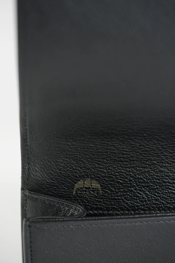 Yves Saint Laurent Belle De Jour Clutch Bag in Black Calfskin Leather - Image 24