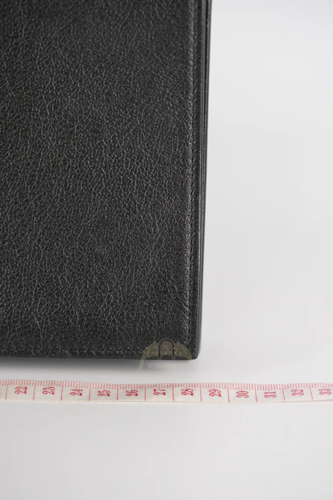 Yves Saint Laurent Belle De Jour Clutch Bag in Black Calfskin Leather - Image 47