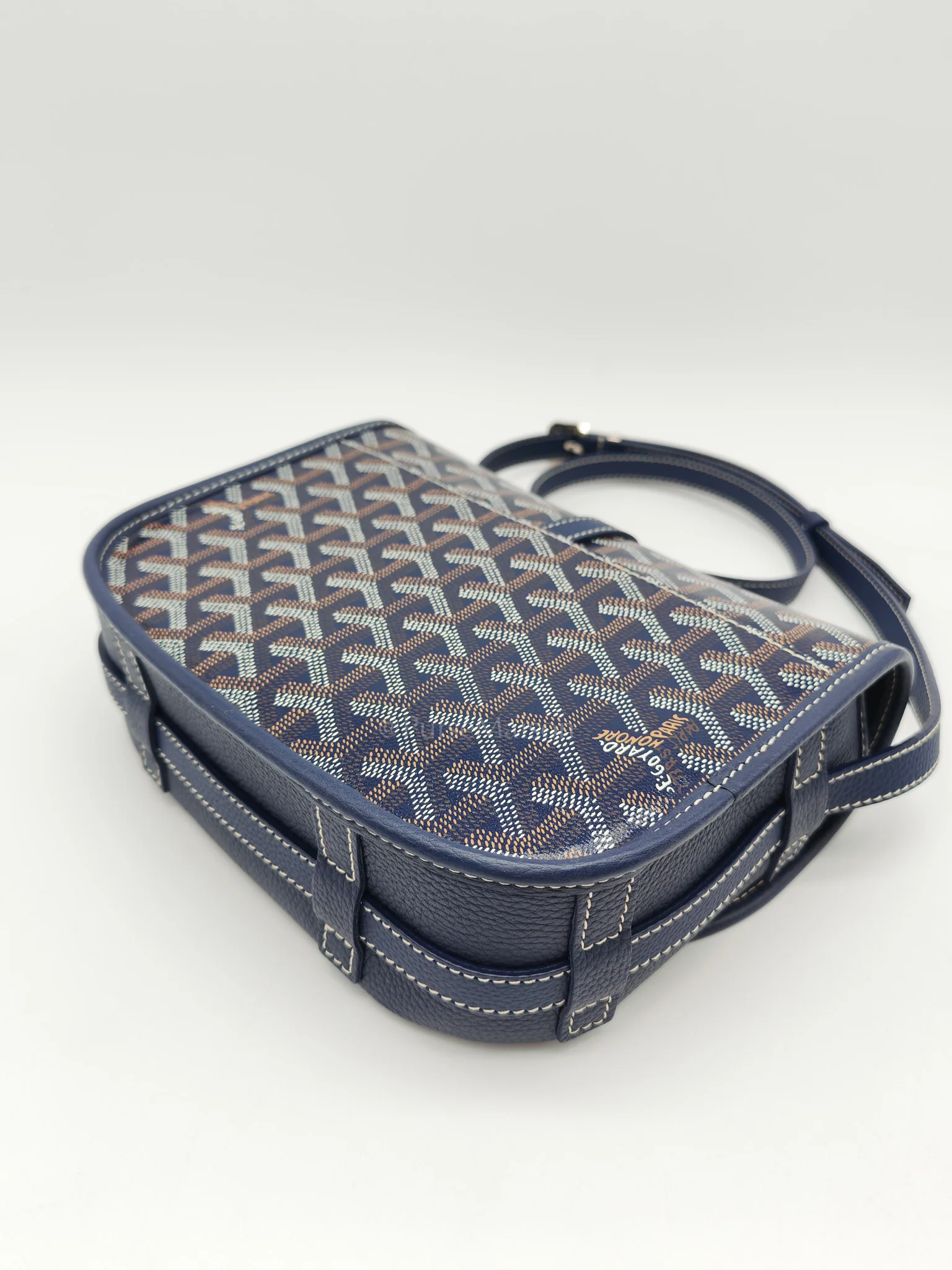 Goyard Belvedere PM in Navy Blue/Bleu Marine Goyardine Canvas - Image 11