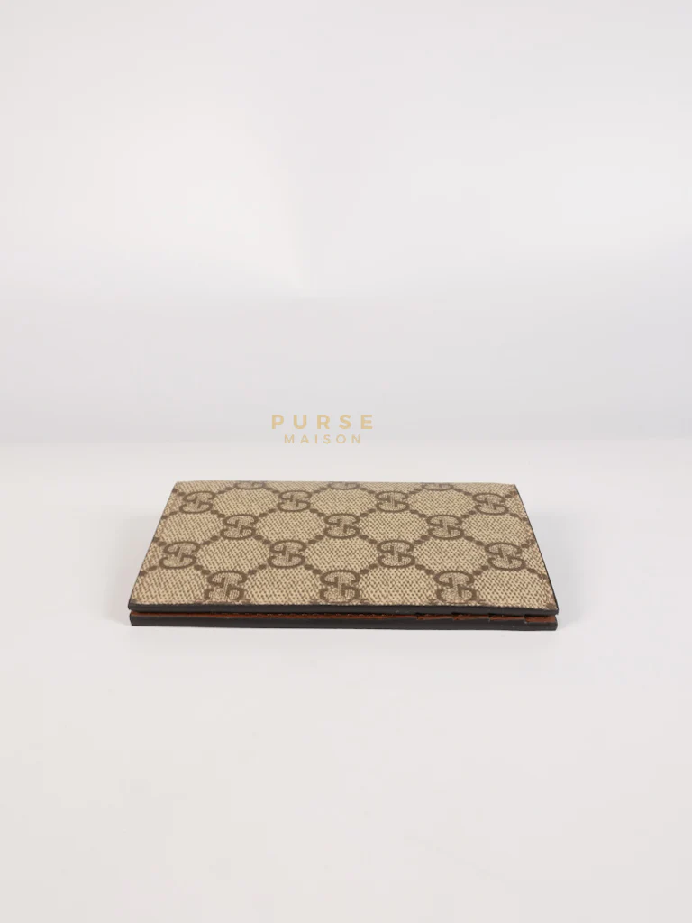 Gucci Bi-Fold Flat Card Holder in Supreme Monogram - Image 7