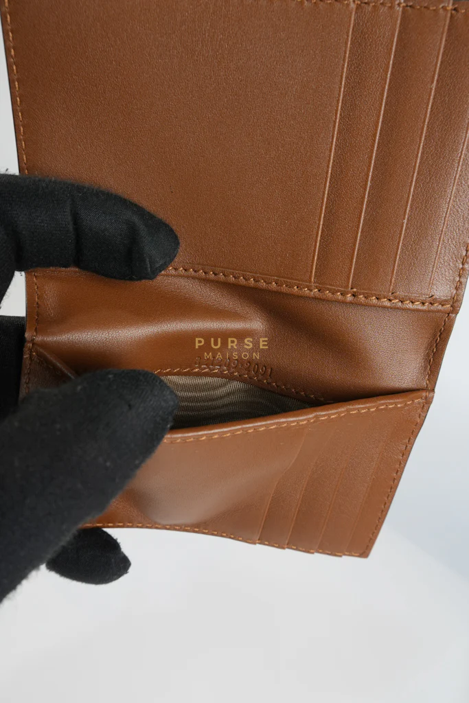 Gucci Bi-Fold Flat Card Holder in Supreme Monogram - Image 9