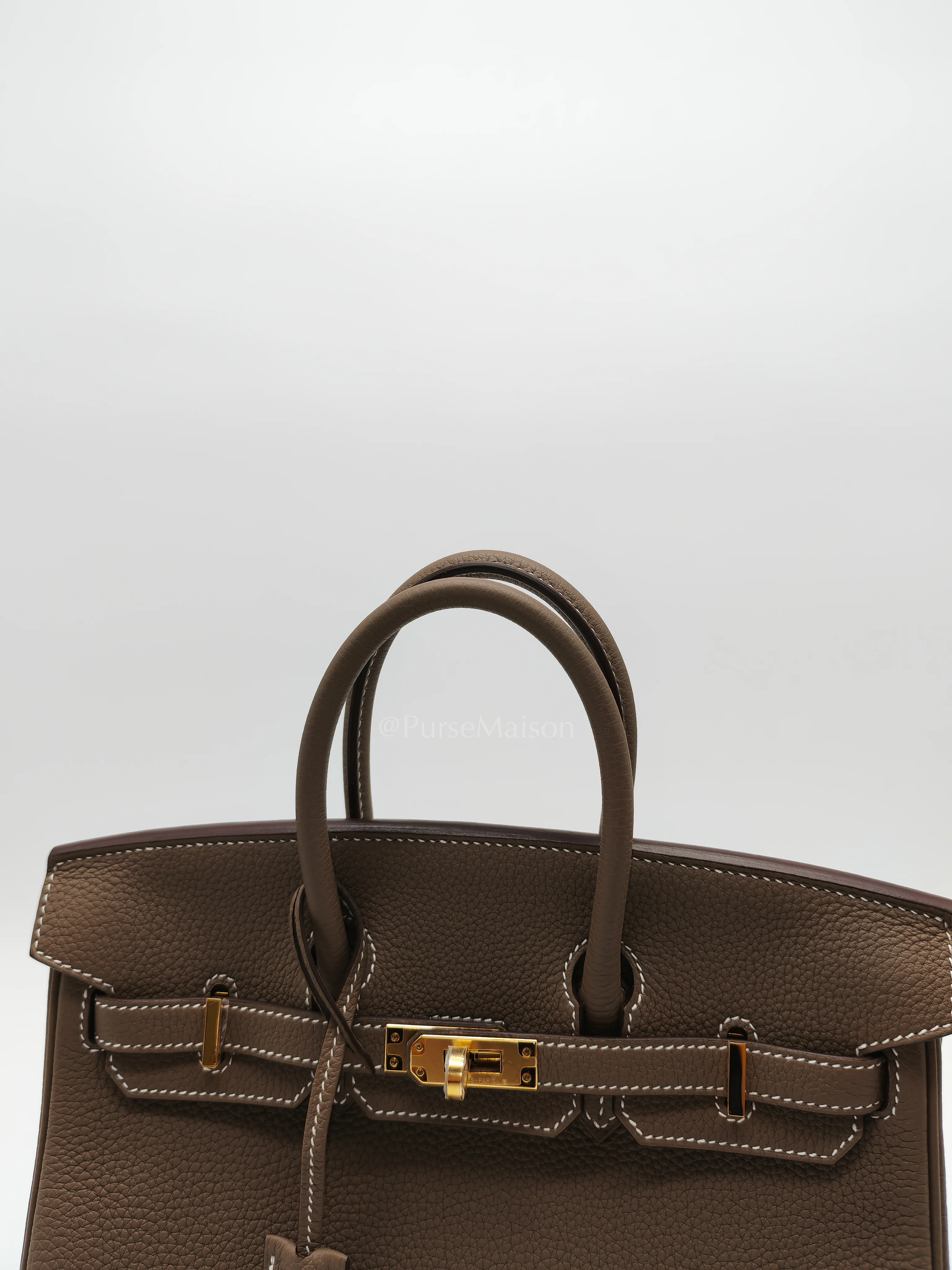 Hermes Birkin 25 Retourne in Etoupe Togo Leather and Gold Hardware Stamp W (2024) - Image 13