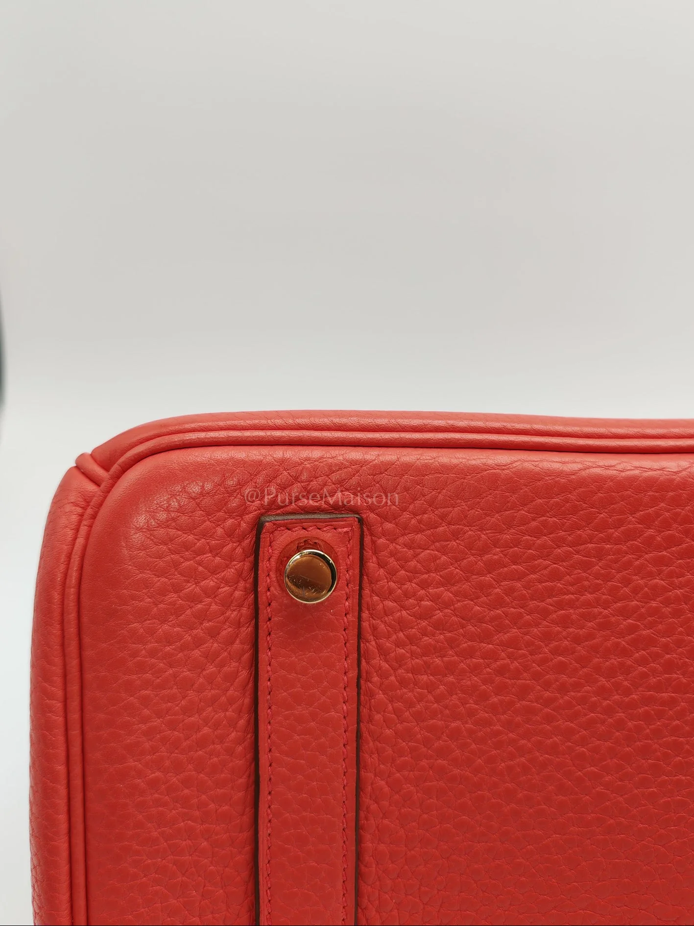 Hermes Birkin 35 Retourne in Bougainvillier Clemence Leather and Gold Hardware Stamp Square N (2010) - Image 10
