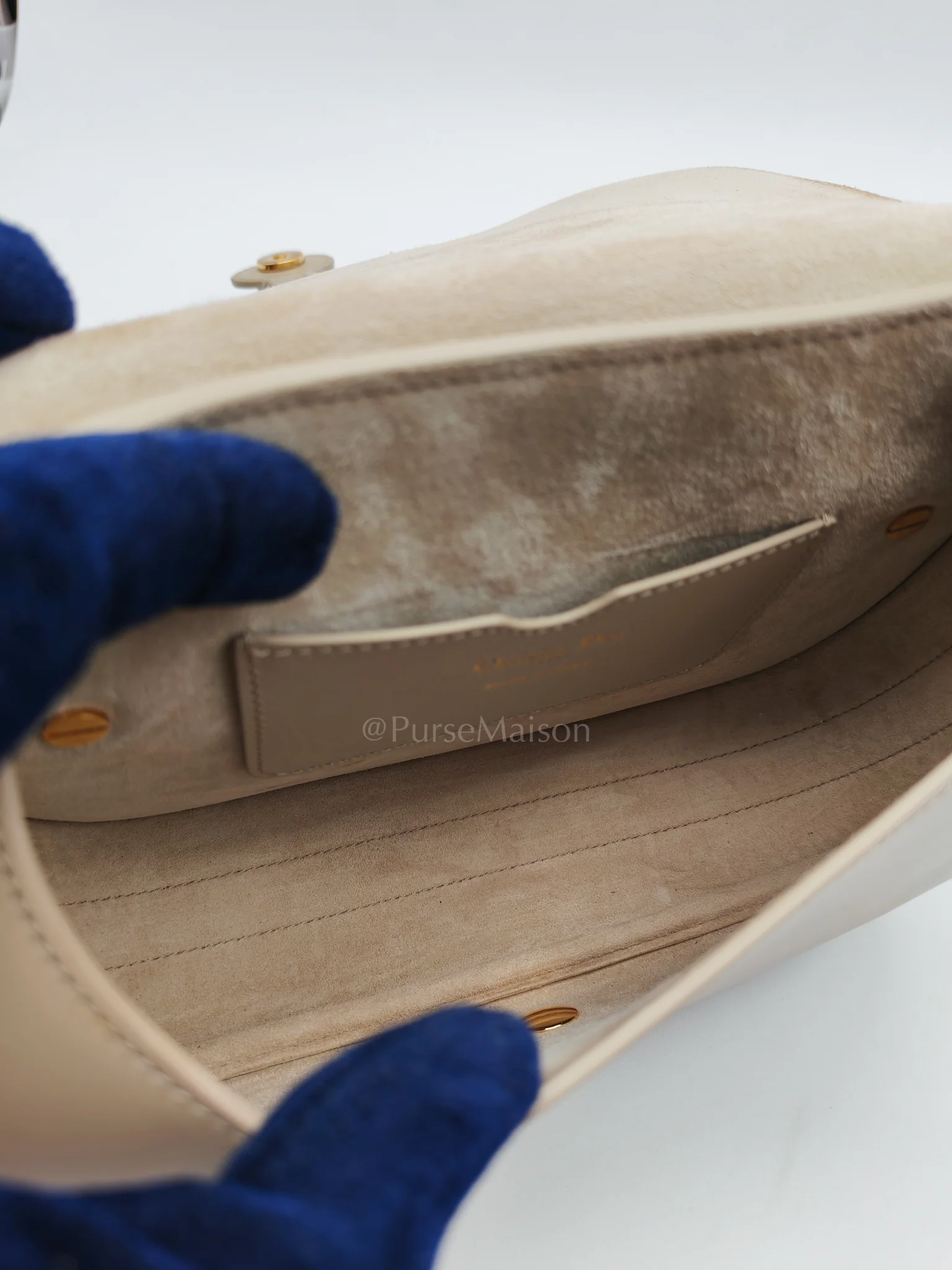 Christian Dior Bobby Medium in Beige Smooth Calfskin Leather Crossbody Bag - Image 19
