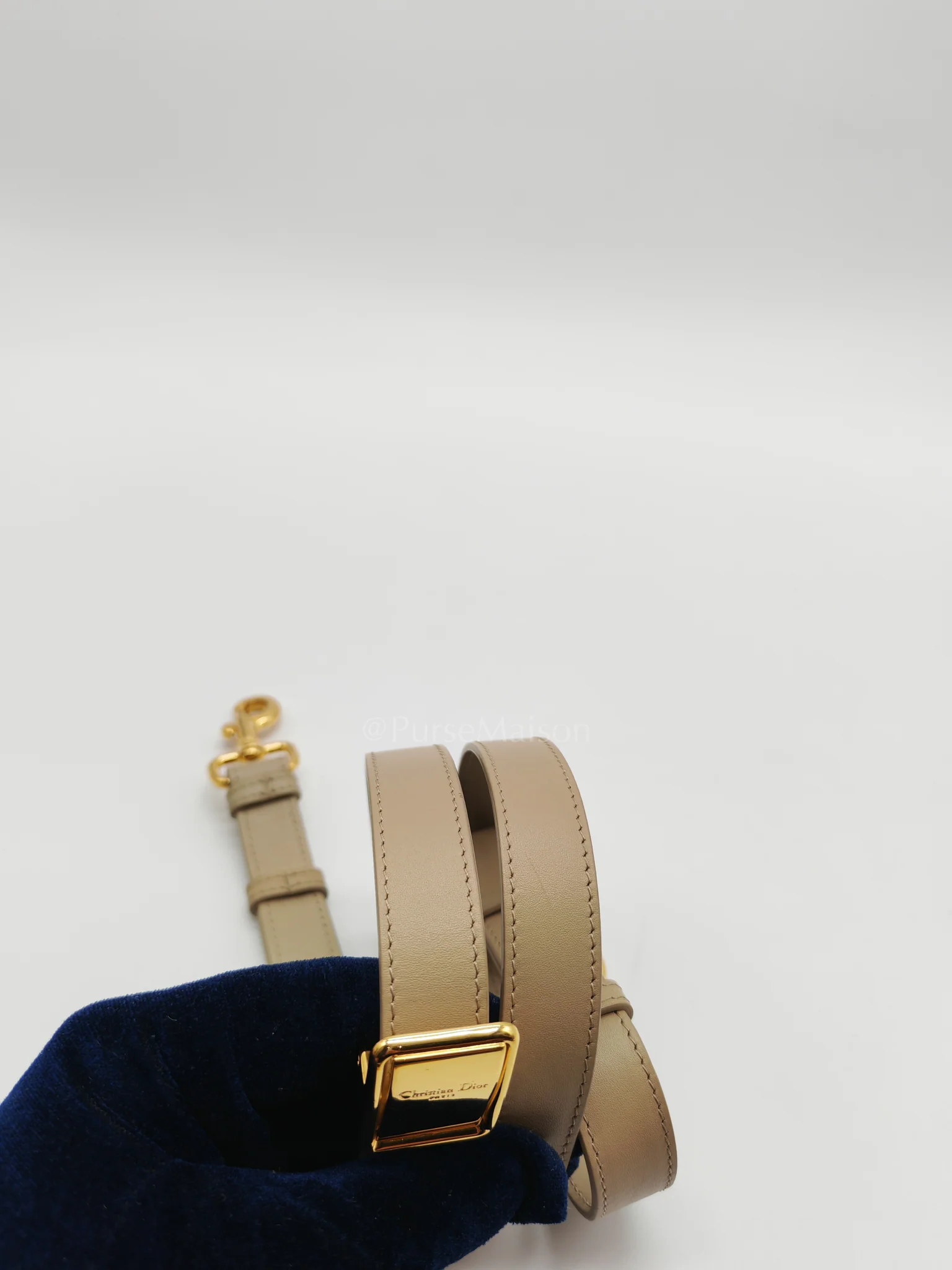 Christian Dior Bobby Medium in Beige Smooth Calfskin Leather Crossbody Bag - Image 25