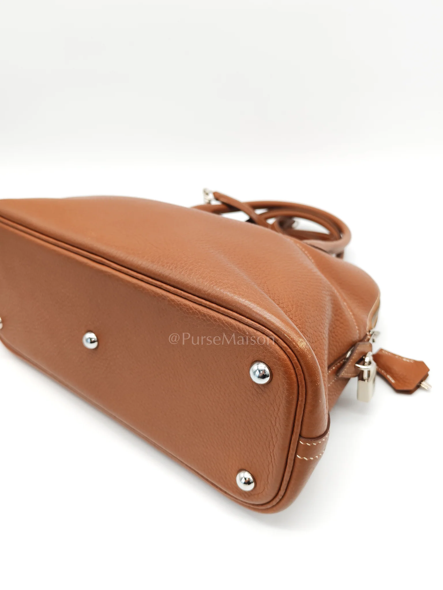 Hermes Bolide 31 Gold Taurillon Clemence Leather in Palladium Hardware Stamp C(2018) - Image 9