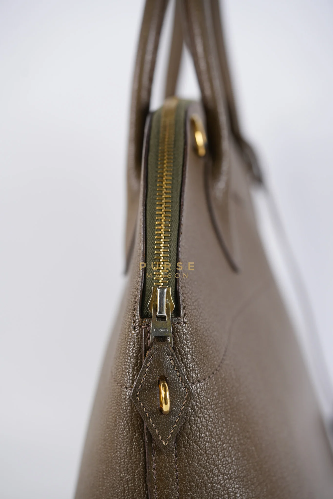 Hermes Bolide 35 in Dark Toupe Chèvre Mysore Leather Gold Hardware Stamp F Square(2002) - Image 25