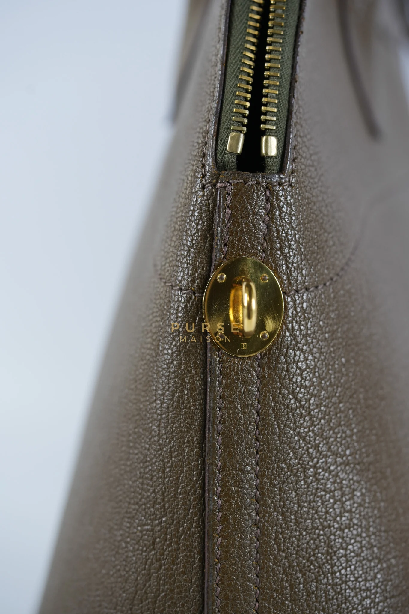 Hermes Bolide 35 in Dark Toupe Chèvre Mysore Leather Gold Hardware Stamp F Square(2002) - Image 26