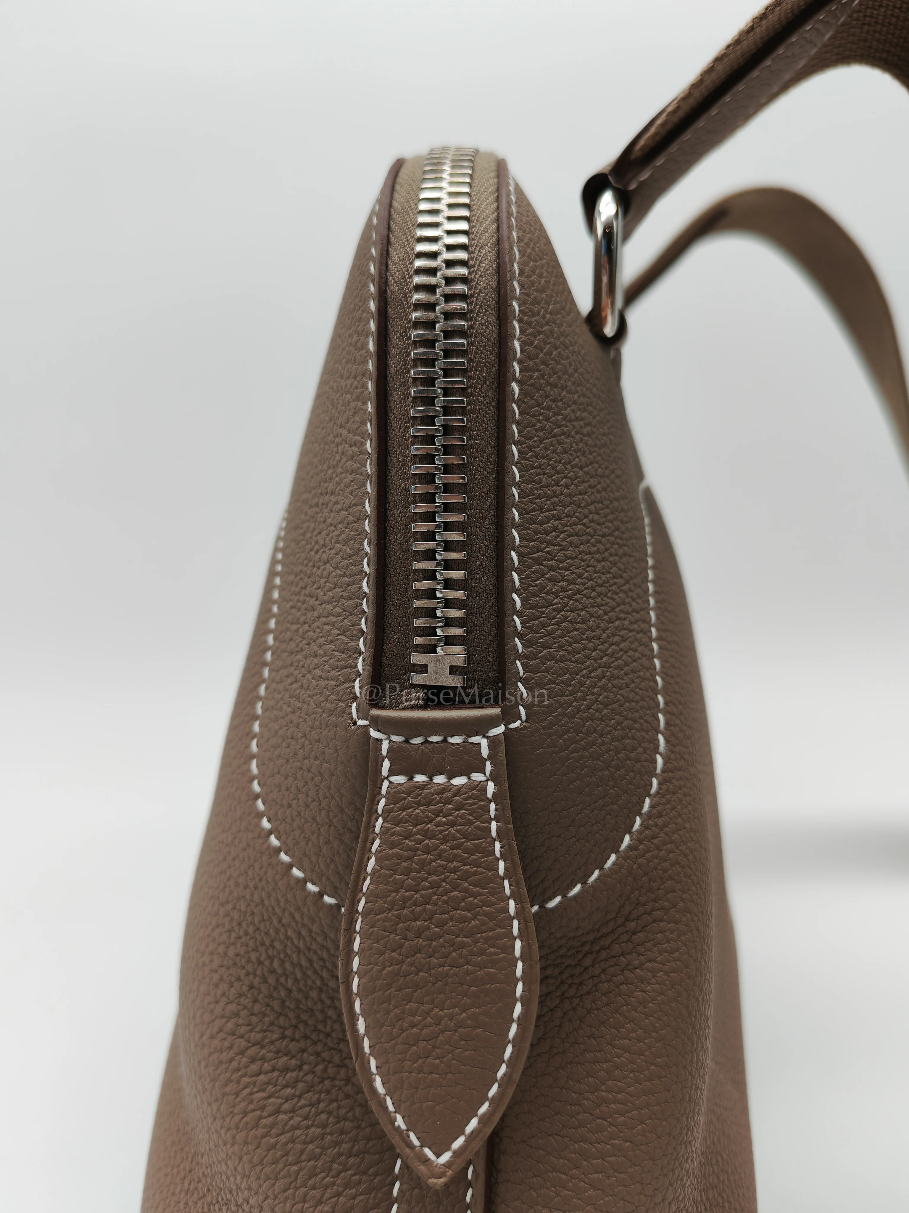 Hermes Bolide Messenger in Etoupe Evercolor Leather and Palladium Hardwarde Stamp K (2025) - Image 13