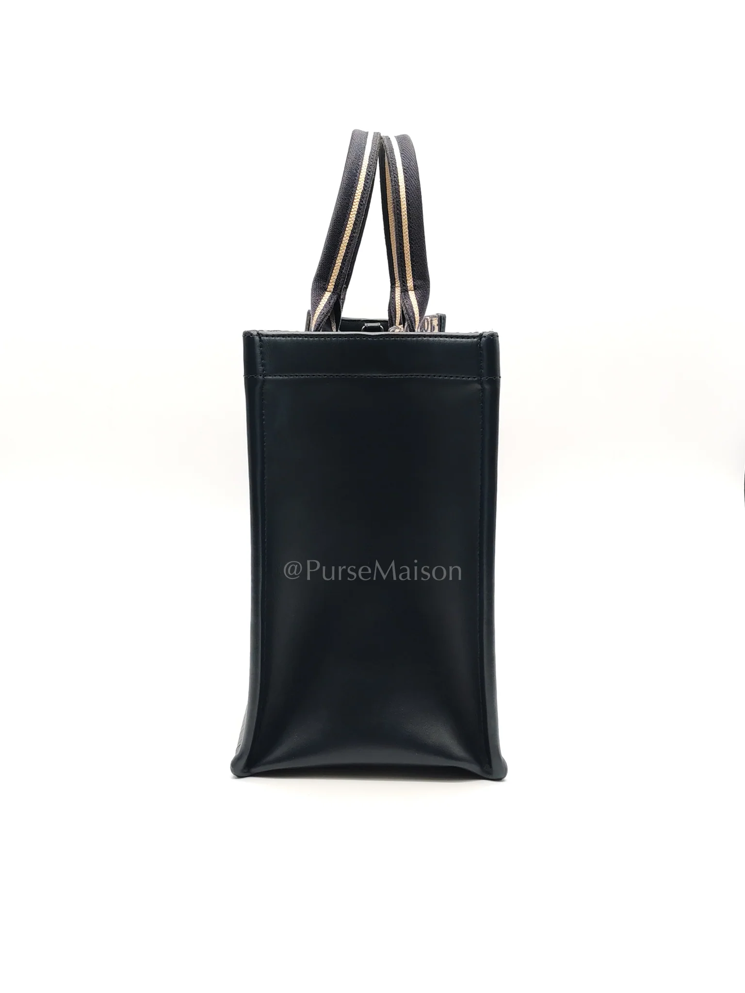 Christian Dior Booktote in Medium Embroidery and Calfskin Leather Shoulder Bag - Image 5