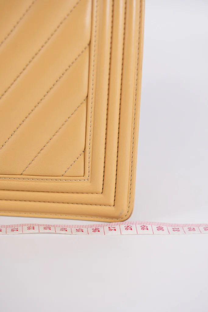 Chanel Boy Chevron Beige in Calfskin Leather and Ruthenium Hardware Series 22 - Image 48