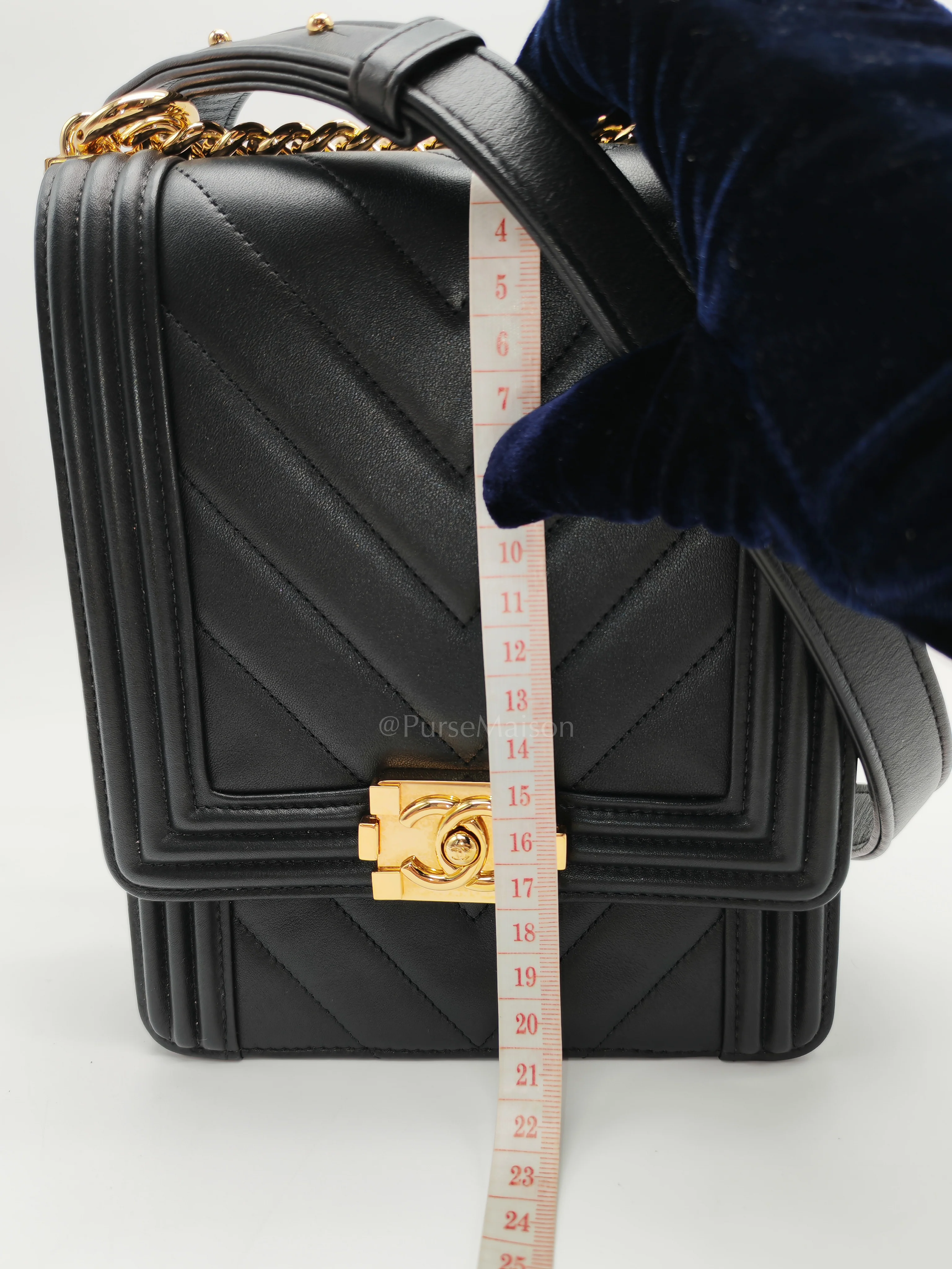 Chanel Boy North South Bag in Black Lambskin Leather & Gold Hardware Series 28 - Image 21
