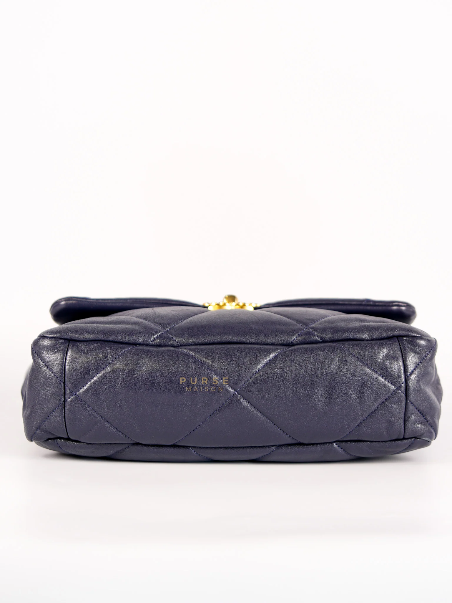 Chanel 19 Medium in Navy Blue Lambskin Leather & Mixed Hardware (Series 29) - Image 5