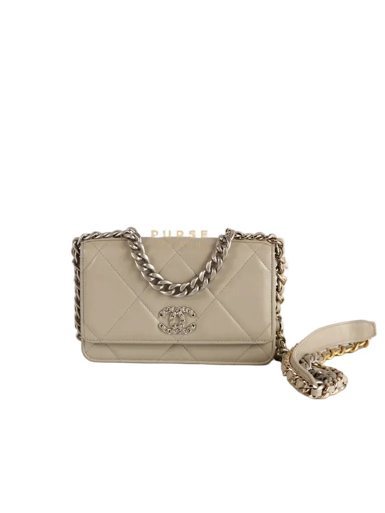 Chanel 19 Wallet on Chain Light Gray in Mixed Hardware (Microchip)