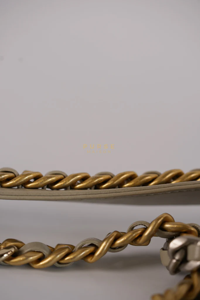 Chanel 19 Wallet on Chain Light Gray in Mixed Hardware (Microchip) - Image 61