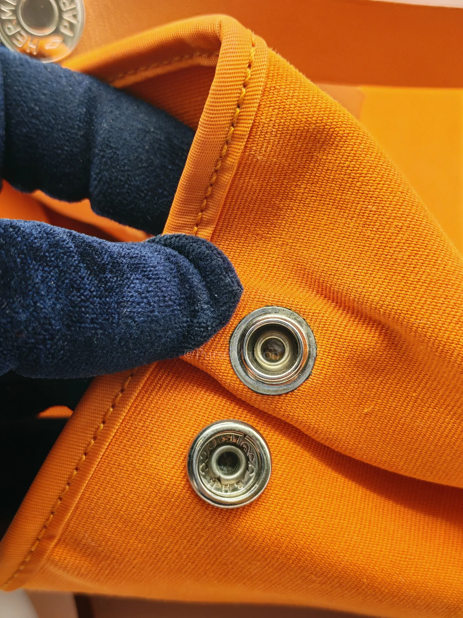 Hermes Cabag 32 Tote Bag in Orange Elan & Palladium Hardware Stamp Square P (2012) - Image 34