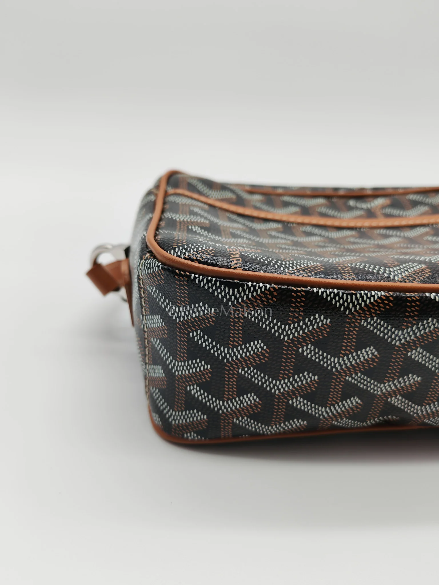 Goyard Cap Vert in Tan Goyardine Canvas Crossbody Bag - Image 8