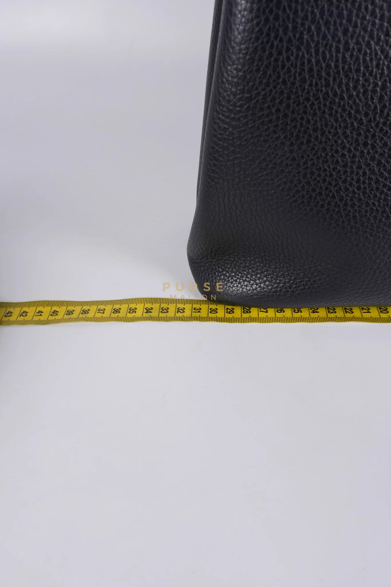 Louis Vuitton Capuccines PM Black Taurillon Leather and Gold Hardware - Image 50