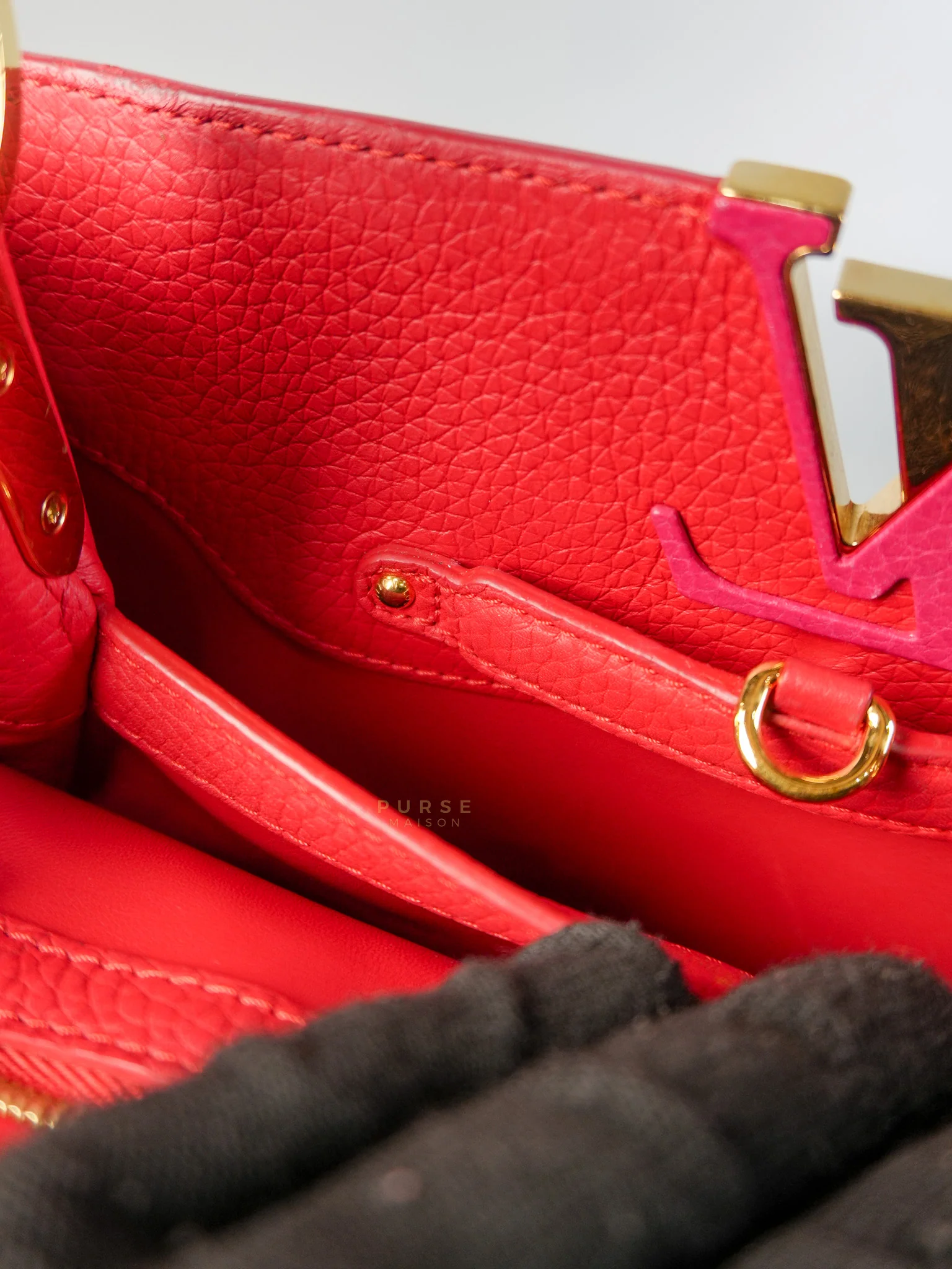 Louis Vuitton Capucines MM Tri-Color Shoulder Bag (Date Code: TR3107) - Image 32