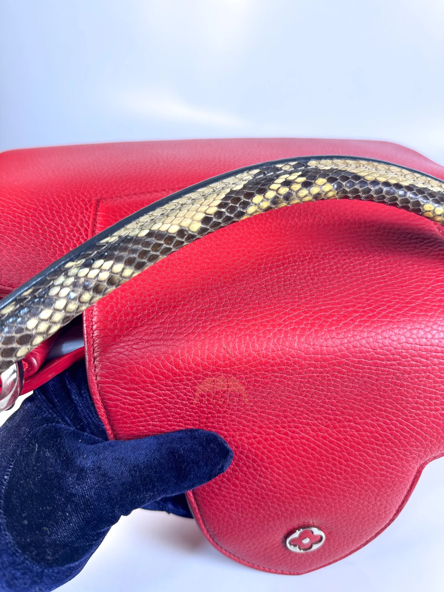 Louis Vuitton Capucines GM Red Python Handle Taurillon Clemence Leather Handbag (Date Code: MI1185) - Image 21